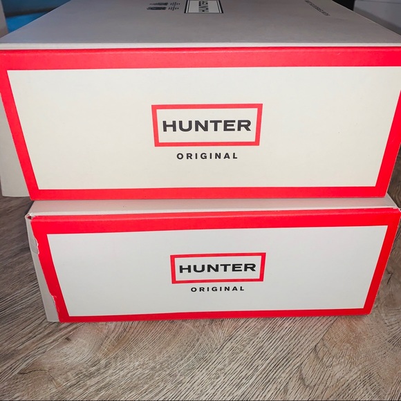 NWT Hunter | Chelsea Waterproof Rain Boot - Picture 8 of 11